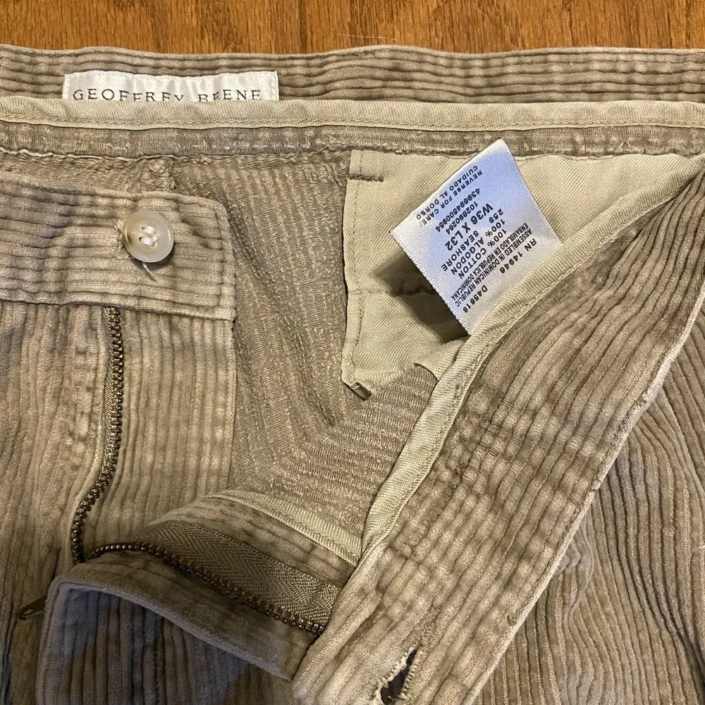 Men's Geoffrey Beene Corduroy Pants, Grey, 38 x 32 Pleated Cuffed VTG Grandpa D3